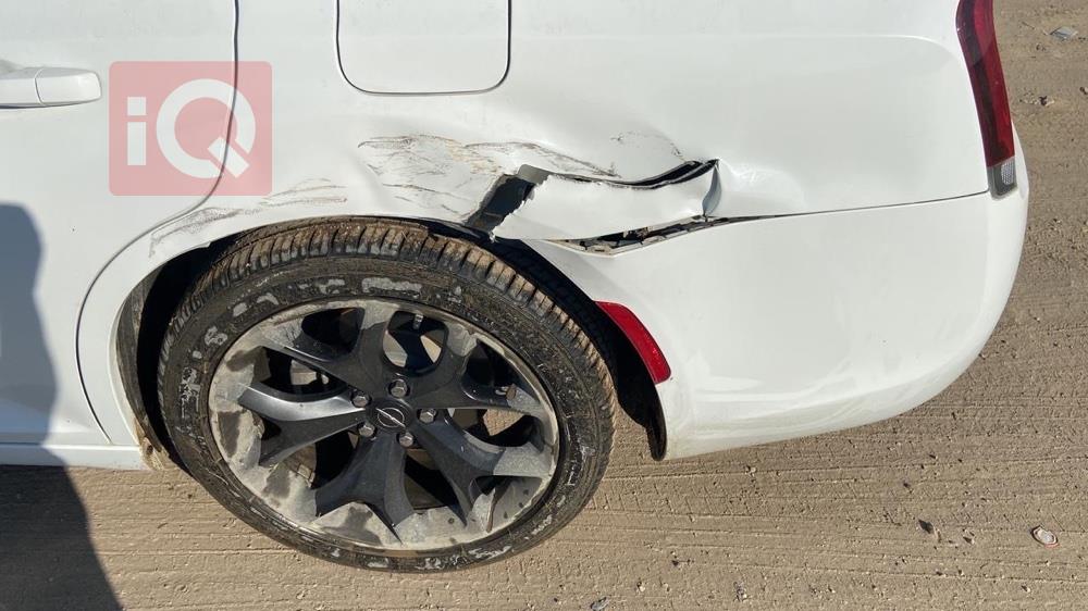 کرایسلەر 300